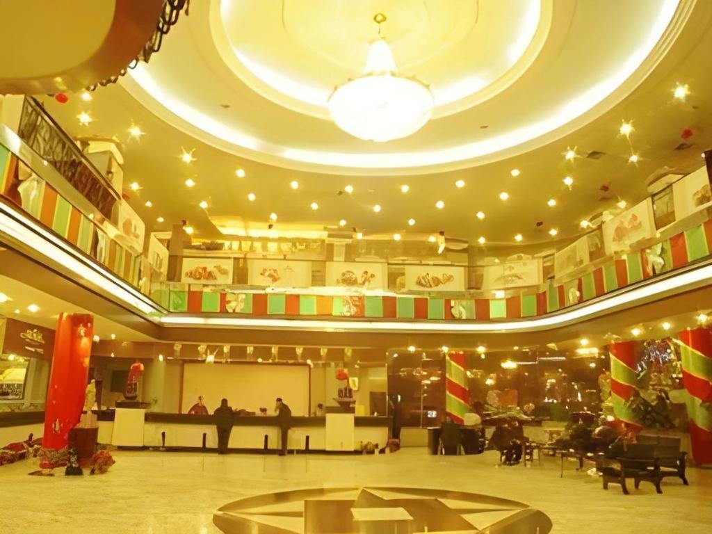 New Friendship Hotel Luoyang  Eksteriør billede