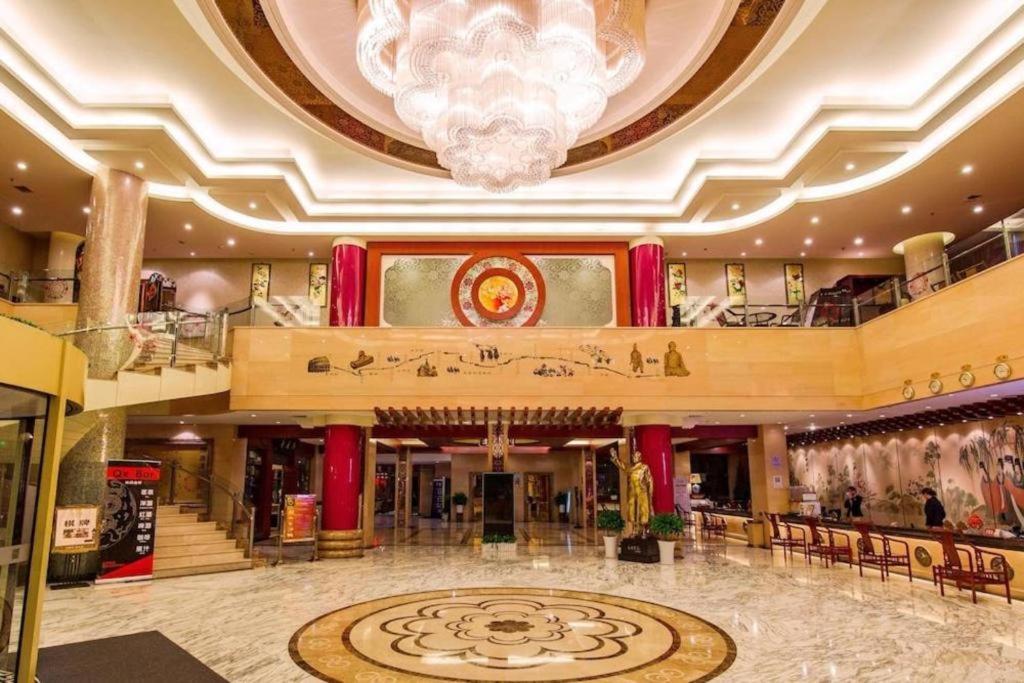 New Friendship Hotel Luoyang  Eksteriør billede